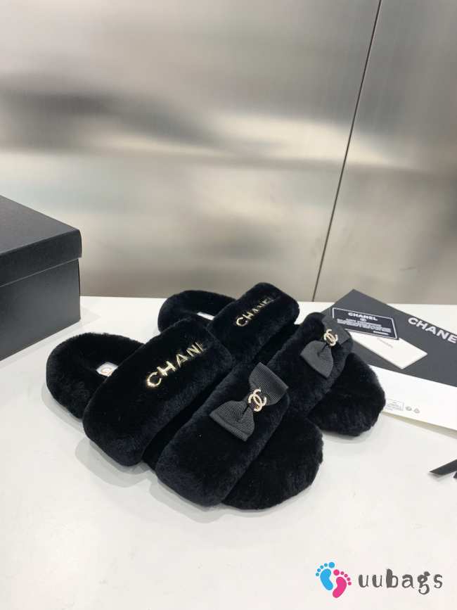 Chanel bowknot wool slippers flat in black - 1