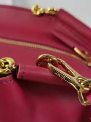 Paseo bag in shiny nappa calfskin with chain magenta 11.5x35x21cm - 3