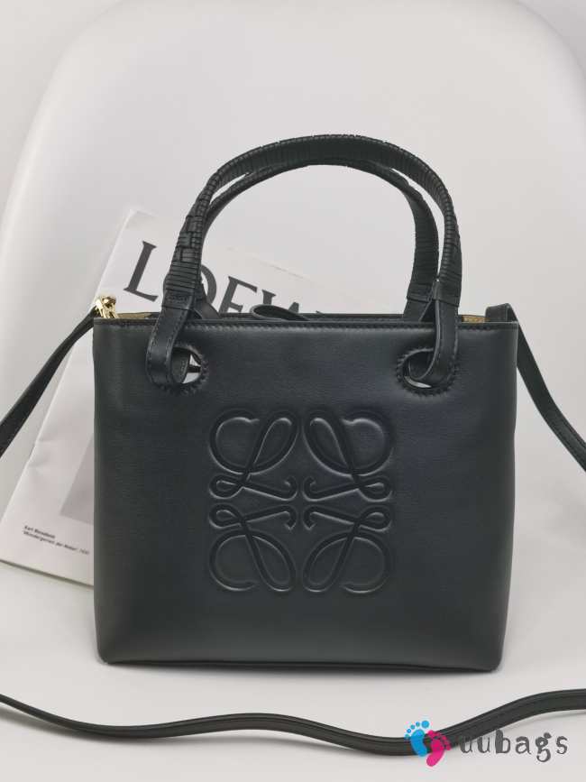 Loewe mini Anagram tote bag in classic calfskin black 19.5x22x8.2cm - 1