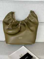 Loewe runway squeeze bag in nappa lambskin olive 33x34x13.5cm - 5