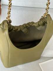 Loewe runway squeeze bag in nappa lambskin olive 33x34x13.5cm - 3