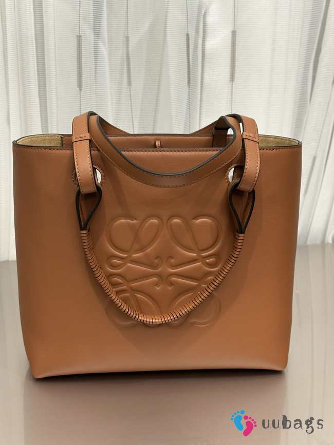 Loewe mini Anagram tote bag in classic calfskin tan 19.5x22x8.2cm - 1