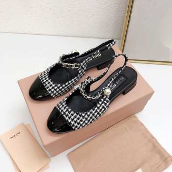 Miu Miu Gingham check and patent leather slingback ballerinas 01