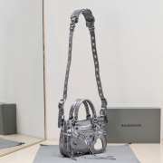 Balenciaga Neo Cagole Small Tote Bag Metallized In Silver 24x15x5cm - 3