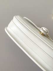 Dior Bobby East-West Bag Sand-Colored Box Calfskin In White 22x13x5cm - 4