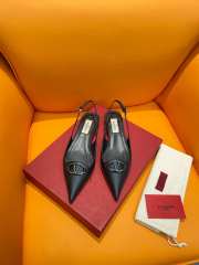 Valentino Vlogo slingback flat pointed toe shoes in full black - 5