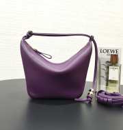 Loewe mini Hammock hobo bag in classic calfskin in purple 28x17x9.5cm - 3