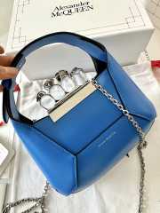 Alexander McQueen Jewelled Hobo Mini Bag in Blue 12x20x8cm - 3