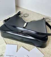 Givenchy Cut - Out Small Shoulder Bag In Black 29x23x6cm - 5