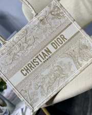 Dior Book Tote Ecru and Gray Toile de Jouy Embroidery 36x27.5x16.5cm - 3