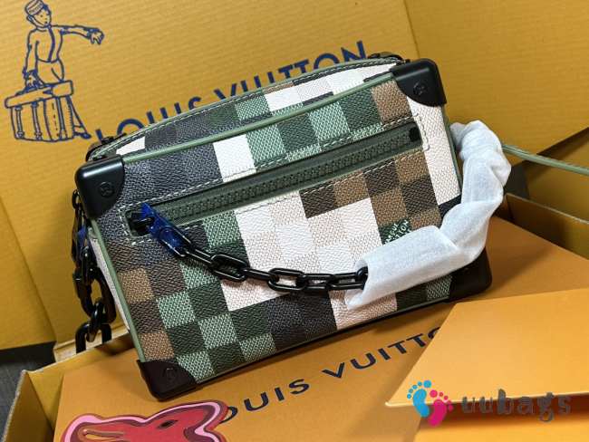 Louis Vuitton M24581 mini soft trunk bag 18.5x13x8cm - 1