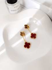 Van Cleef & Arpels Magic Alhambra Tiger Eye Carnelian Earrings 18K - 4