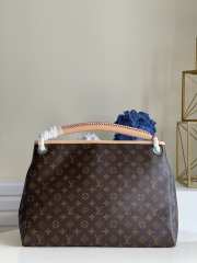 Louis Vuitton M44869 Artsy MM Bag 41x32x22cm - 2