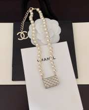 Chanel pearl small bag charm necklace  - 4