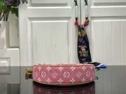 Louis Vuitton M21752 Loop Bag In Pink 24x22x6cm - 6