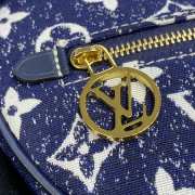 Louis Vuitton Loop Denim Bag Navy Blue 23x13x6cm - 3