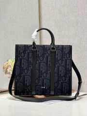 Dior East-West Tote Bag Black Maxi Dior Oblique Jacquard 40.5x35x12cm - 2