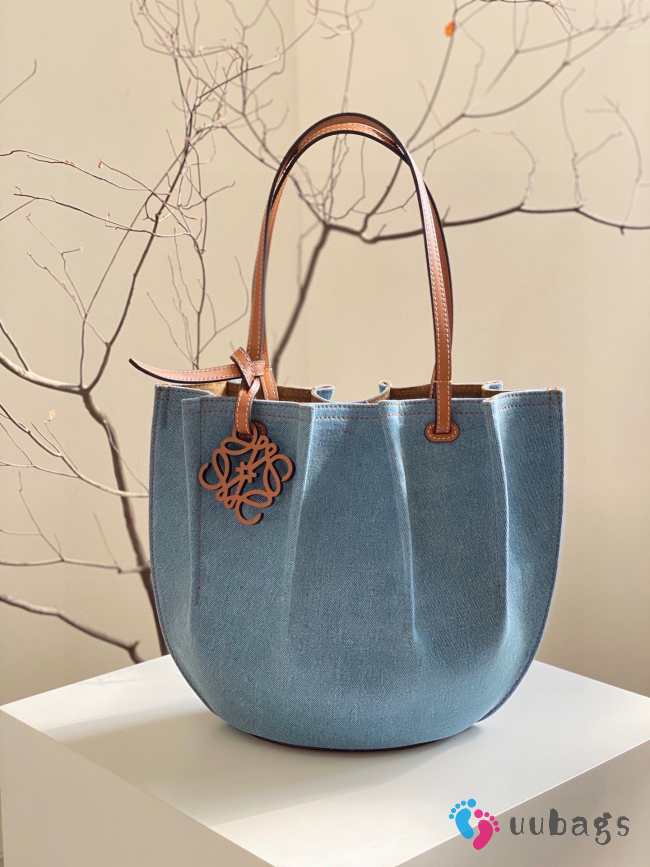 Loewe Small Shell Tote Bag in Denim and Calfskin 28x27x12cm - 1