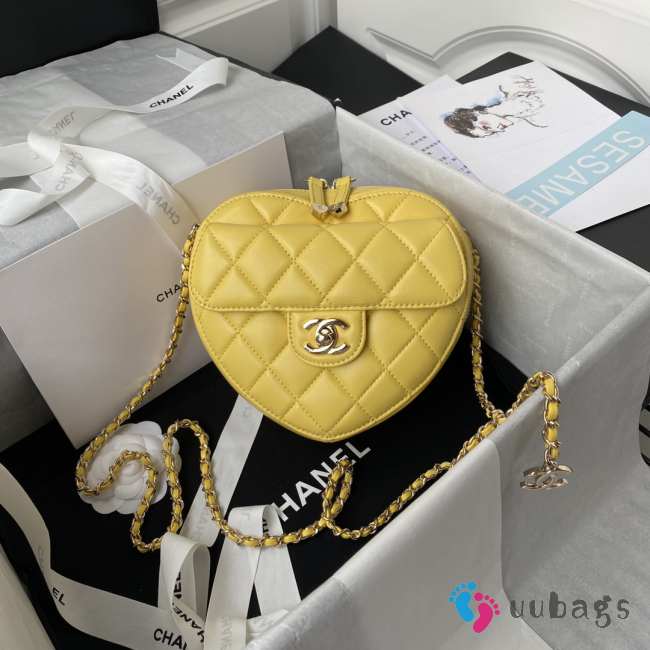 Chanel Love Heart Bag In Yellow 16.5x18x6.5cm - 1