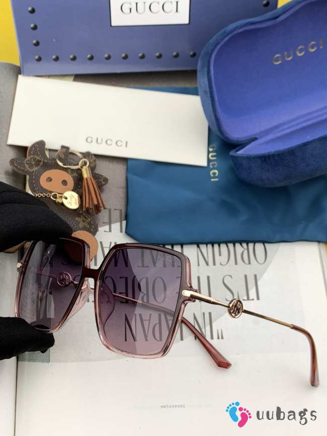 Gucci sunglass - 1