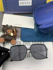 Gucci sunglass - 5