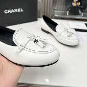 Chanel loafer in white  - 5