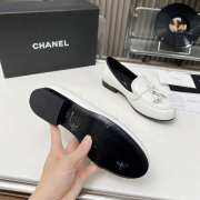 Chanel loafer in white  - 2