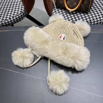 Moncler Cashmere Beanie With Pom Pom In Beige