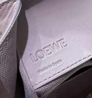 Loewe Purple Hammock Leather Shoulder Bag 20.2x17x20cm - 2