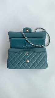 Chanel CF flap bag caviar leather in green with silver hardware 25cm - 4