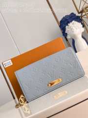 Louis Vuitton M83233 Wallet On Chain Lily In Blue Hour 20.7x10.2x3.5cm - 1