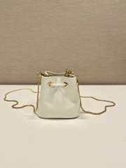 Prada patent leather mini-pouch in white 9x9x6cm - 2