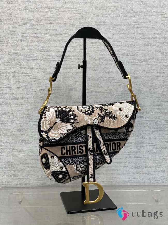 Dior Saddle Bag Beige Multicolor Butterfly Bandana Embroidery  25.5x20x6.5cm - 1