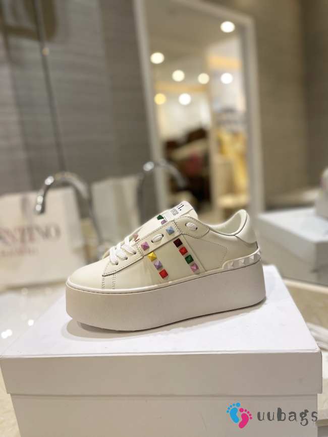 Valentino Garavani Rockstud Untitled with multicoloured studs trainer calfskin - 1