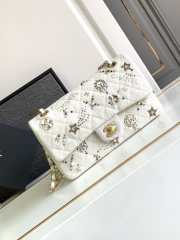 Chanel classic handbag embroidered tweed, glittering stones, glass pearls & gold metallic white 25.5cm 25.5cm - 1