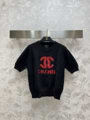 Chanel short-sleeved logo double C sweater in black - 1