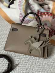 Hermes Mini Kelly Bag In Dark Grey 20cm - 2