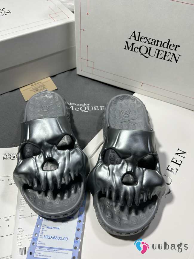 Alexander Mcqueen slide in silver - 1