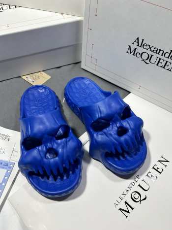 Alexander Mcqueen slide in dark blue