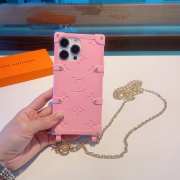 Louis Vuitton phone case in pink - 6