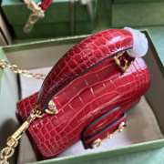 Gucci Horsebit 1955 Crocodile Top Handle Bag In Red 22x16x10.5cm - 6