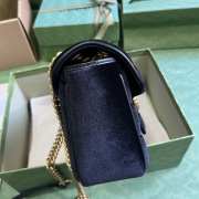 Gucci Marmont Small Shoulder Bag In Black Velvet 26x15x7cm - 5