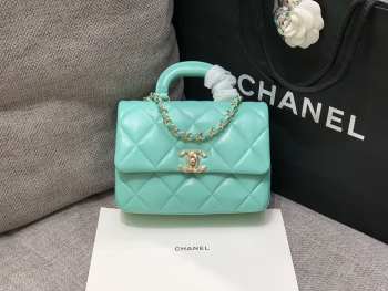 Chanel top handle flap bag AS4543 in green 14x20x7cm