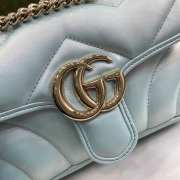 Gucci medium Marmont bag in blue iridescent quilted chevron leather 14x23x6cm - 6