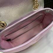 Gucci medium Marmont bag in pink iridescent quilted chevron leather 14x23x6cm - 4