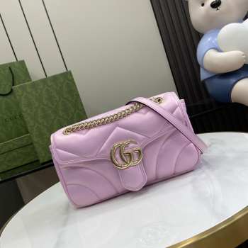 Gucci Marmont bag in pink iridescent quilted chevron leather 26x15x7cm