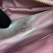 Gucci Marmont shoulder bag in pink iridescent quilted chevron leather 24x13x7cm - 4