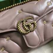 Gucci 443497 Marmont shoulder bag in pink Matelassé leather 26x15x7cm - 2