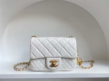 Chanel mini size foldable bag in white with gold buckle 13x18x7cm