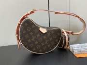 Louis Vuitton M46828 Croissant Monogram Bag 21x7x5cm - 3